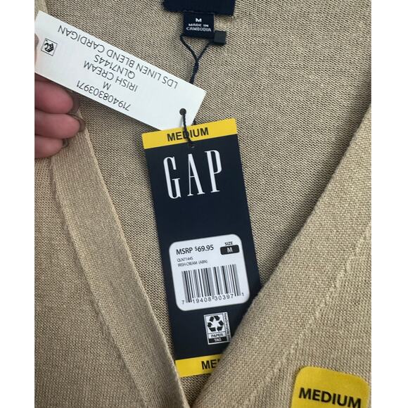 NWT GAP Irish Cream Linen Blend Cardigan Sweater M Minimalist - Picture 4 of 8